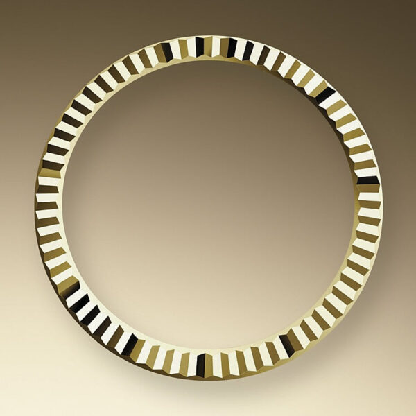 Rolex Lady-Datejust 28, 18k Yellow Gold, Ref# 279178-0017 - Image 3