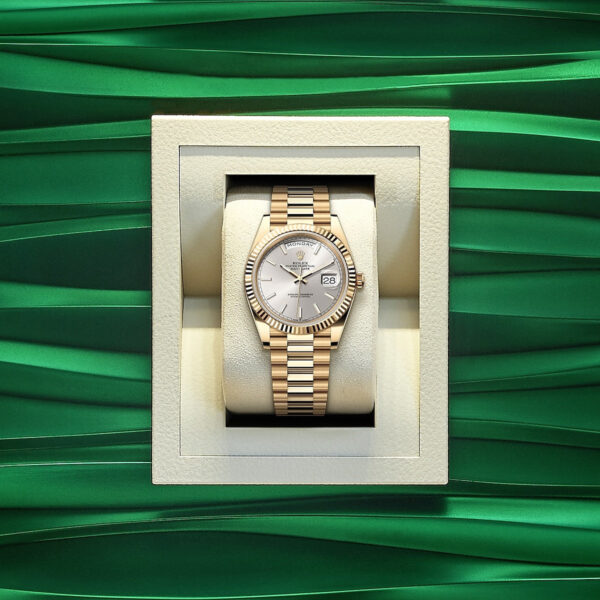 Rolex Day-Date 40, 18k Yellow Gold, 40mm, Ref# 228238-0066 - Image 4