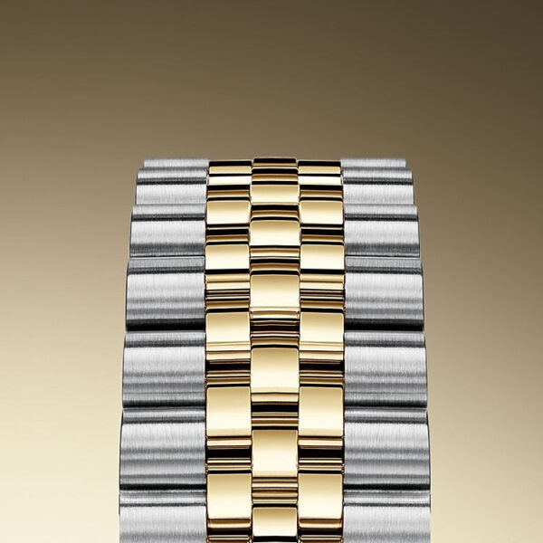 Rolex Sky-Dweller 42mm, Oystersteel and 18k Yellow Gold, Ref# 326933-0010 - Image 7